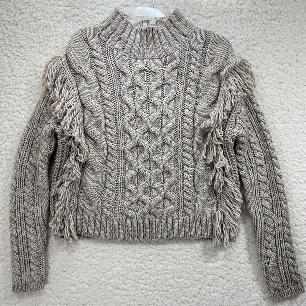 Universal Threads fringe sweater Boho Size Medium Beige Pullover Cable Knit